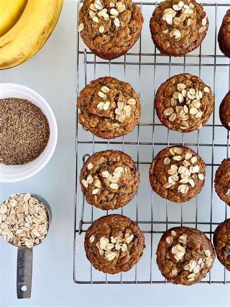 banana-flax-oatmeal-muffins-dietetic-directions image