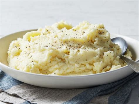 can-you-freeze-mashed-potatoes-fn-dish-food image