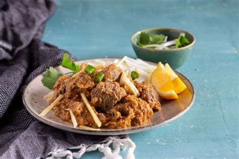 bhuna-gosht-beef-bhuna-pakistani-beef-curry-mirchi image