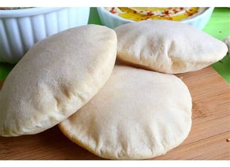greek-pita-bread-recipe-step-by-step-video image