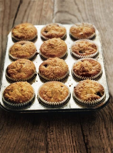 blackberry-and-apple-crumble-muffins image