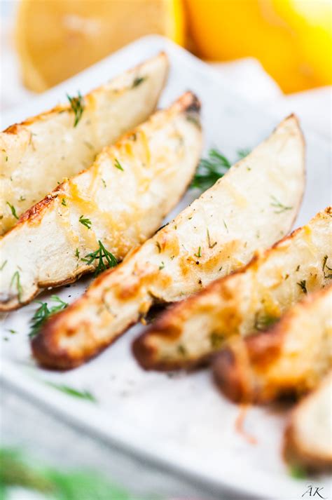 roasted-parmesan-dill-potato-wedges-aberdeens image