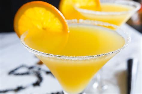 new-years-cocktail-elderflower-and-orange-the image
