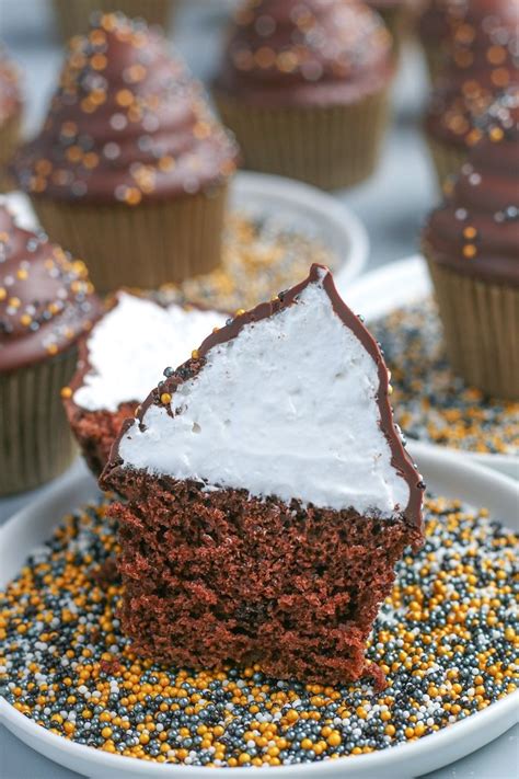 hi-hat-cupcakes-recipe-tutorial-sweets-treats image