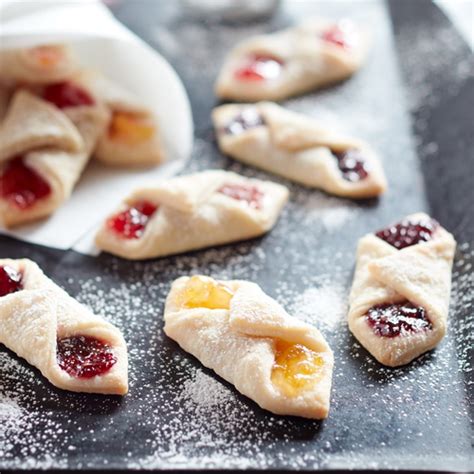 kolacky-cookies-with-jam-filling-smuckers image