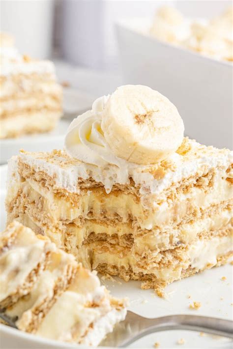 banana-and-graham-cracker-icebox-cake-little-sunny image