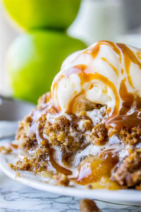 apple-crisp-with-a-ridiculous-amount-of-streusel-the image