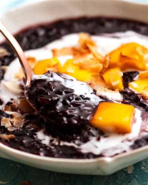 thai-black-sticky-rice-pudding-recipetin-eats image