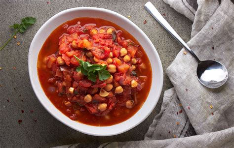 chickpea-tomato-soup-delightful-vegans image