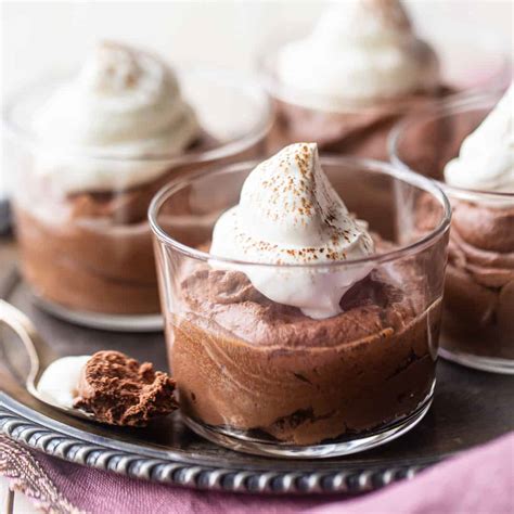 easy-chocolate-mousse-recipe-made-in-15-minutes image