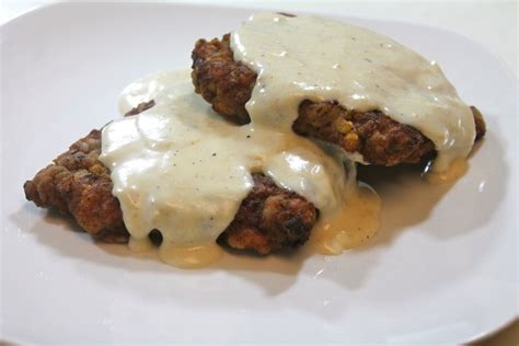 country-chicken-fried-steak-with-white-gravy-i-heart image