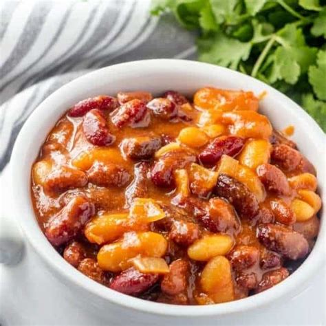 vegetarian-baked-beans-recipe-from-the-crockpot image