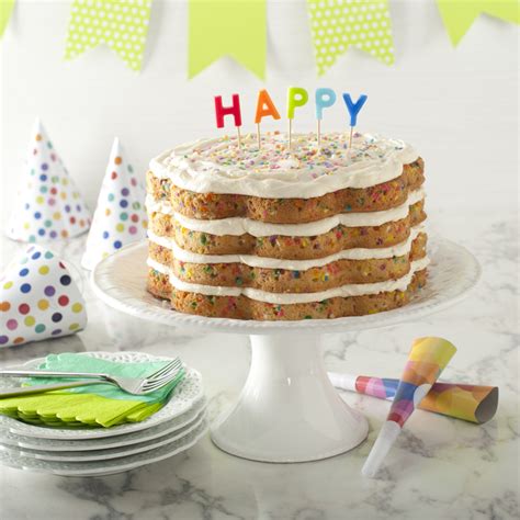 confetti-celebrations-cake-nordic-ware image