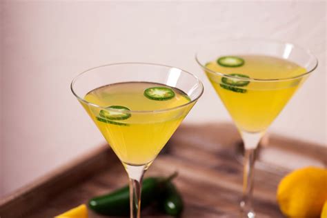 16-spicy-cocktail-recipes-for-drinkers-who-like-it-hot image