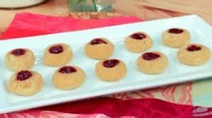gluten-free-raspberry-jam-cookies-steven-and-chris image
