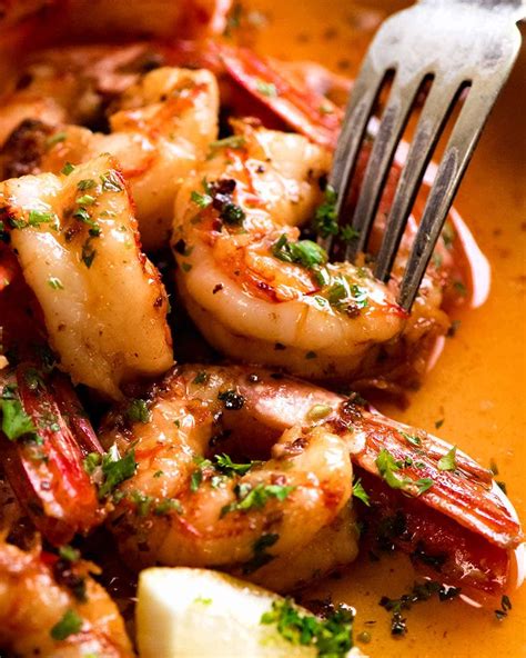 garlic-prawns-shrimp-recipetin-eats image
