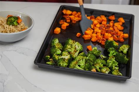how-to-roast-vegetables-perfectly-every-time-food image