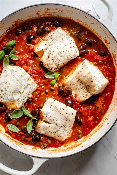poached-fish-in-garlic-tomato-sauce-feelgoodfoodie image