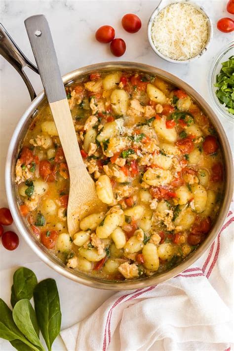 gnocchi-with-sausage-spinach-and-tomatoes-the image