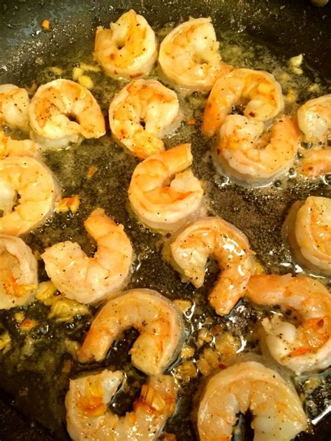 easy-pesto-pasta-with-shrimp image