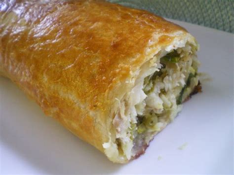 kangaroo-pie-actually-fish-in-pastry-with-a-cheese image