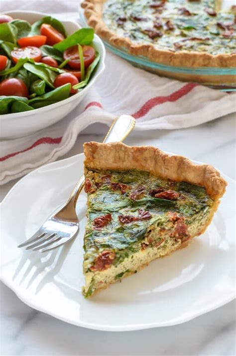 pesto-quiche-with-sundried-tomatoes-easy image
