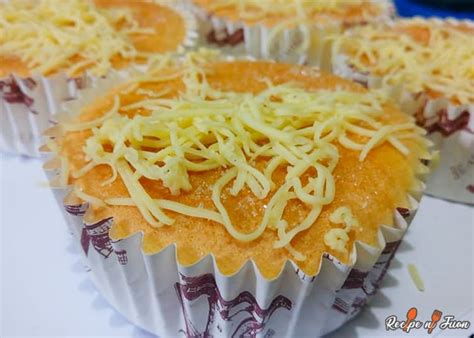 delicious-easy-cheesy-buttery-filipino-mamon image