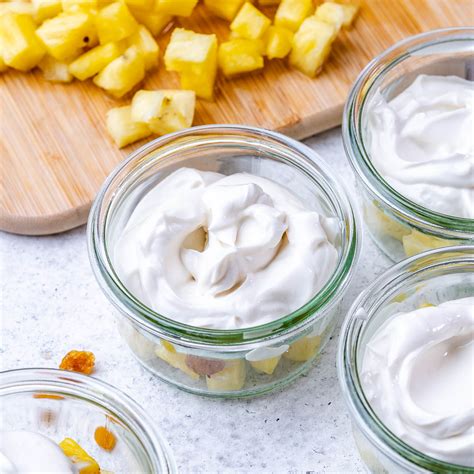 easy-yogurt-parfaits-clean-food-crush image