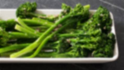 pan-steamed-broccolini-with-shallot-cooks-illustrated image