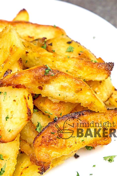 greek-style-potatoes-the-midnight-baker-great image