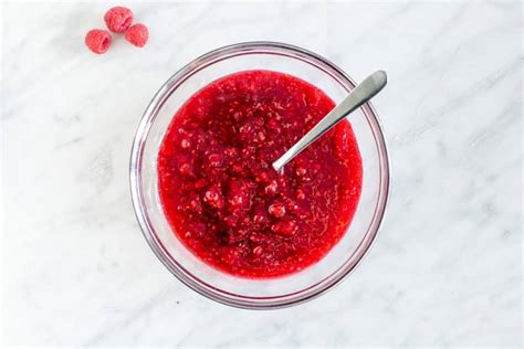 raspberry-bars-just-so-tasty image