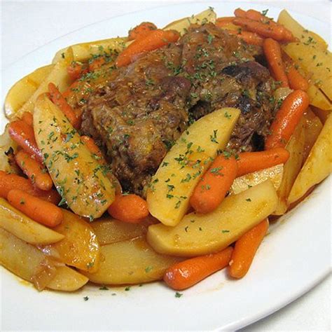 oven-baked-pot-roast-with-potatoes-and-carrots-v8-uk image