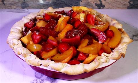 peach-strawberry-pie-with-crumb-crust-jan-datri image