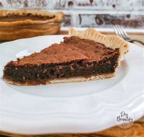 easy-homemade-chocolate-fudge-pie image