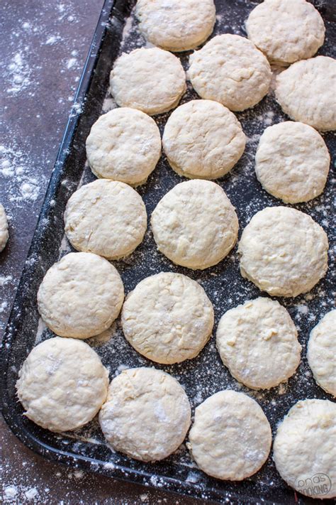 soft-and-flaky-biscuit-recipe-alyonas-cooking image