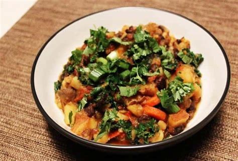 black-bean-potato-stew-with-kale-vegan-runner-eats image