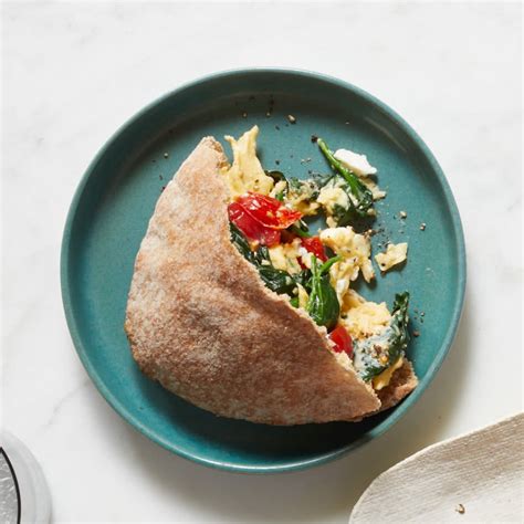 greek-style-breakfast-pitas-healthy-recipes-ww image