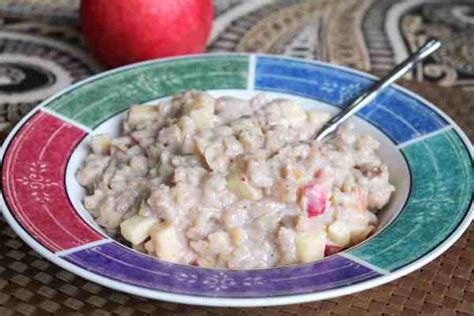 apple-harvest-oatmeal-the-spiffy-cookie image