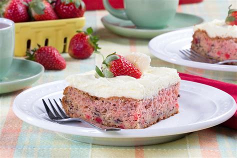 strawberry-banana-cake-mrfoodcom image