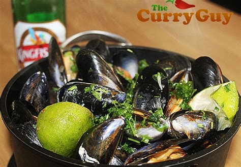 spicy-mussels-the-curry-guy image