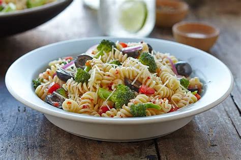 10-best-zesty-italian-dressing-pasta-salad image