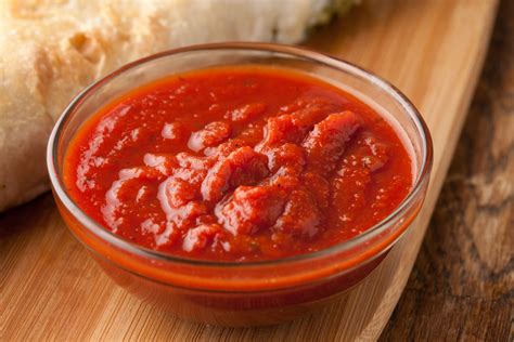 marinara-sauce-recipe-using-fresh-tomatoes-old image