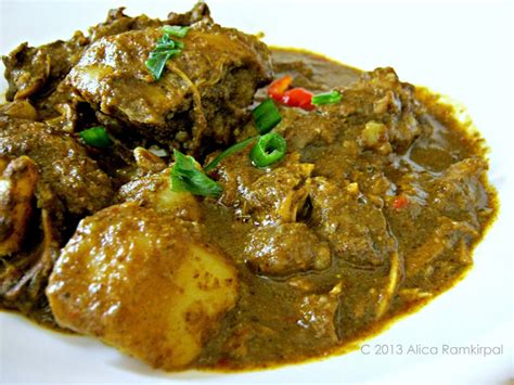 guyanese-style-chicken-curry-alicas-pepperpot image