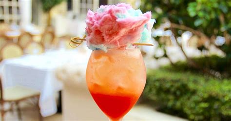 cotton-candy-cocktails-best-cotton-candy-mixed-drinks image