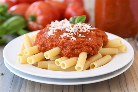 homemade-canned-spaghetti-sauce-recipe-mels image
