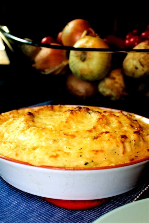 cheesy-jarlsberg-mashed-potatoes image