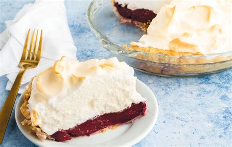 roadhouse-style-alaska-blueberry-meringue-pie image