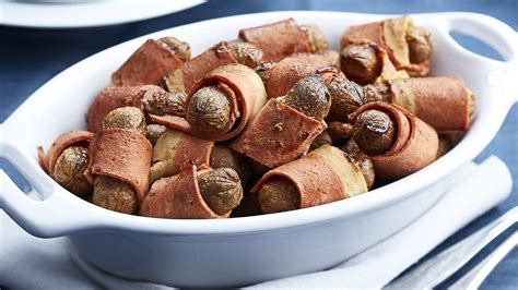 11-vegan-pigs-in-a-blanket-to-buy-or-make-at-home-this image