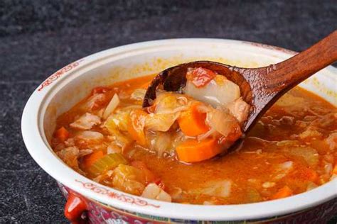 cantonese-borscht-soup-羅宋湯-made-with-lau image