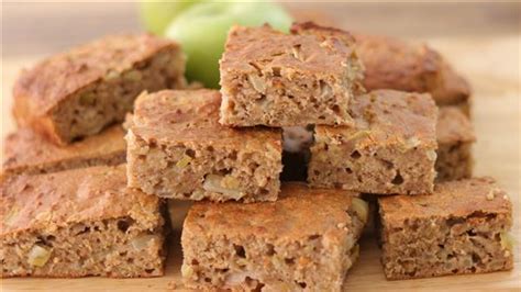 healthy-apple-oatmeal-snack-cake-recipe-the image
